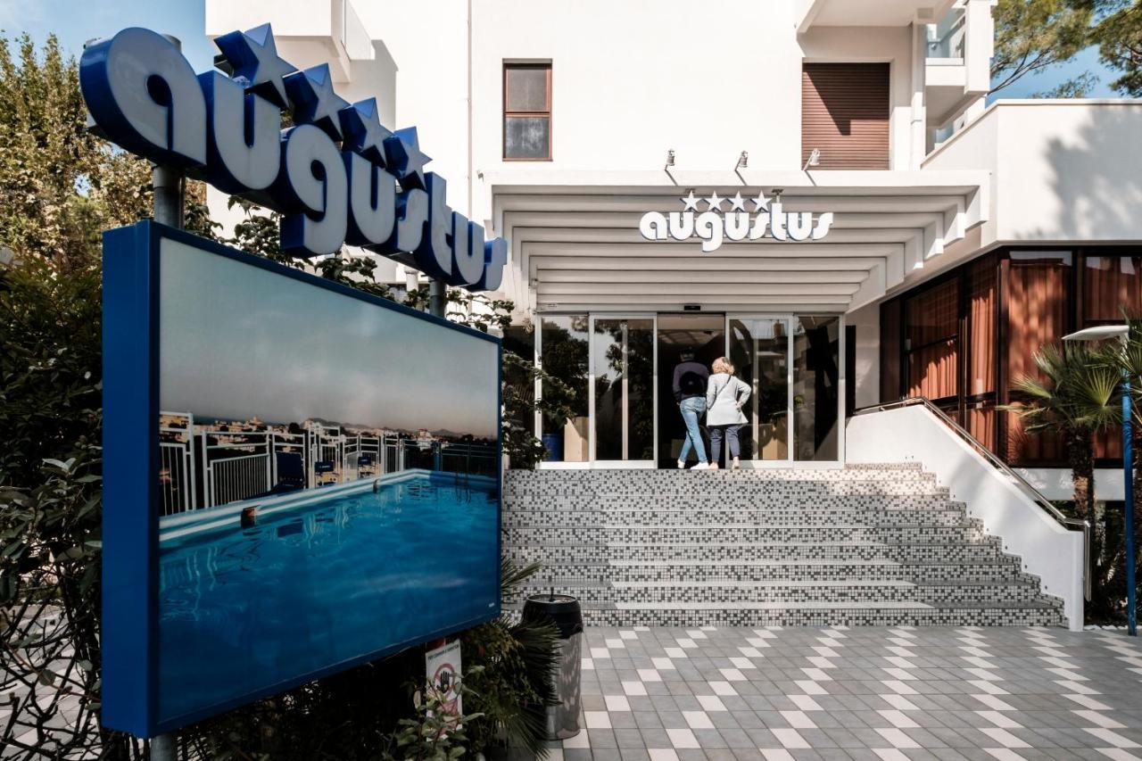 Hotel Augustus Riccione Ngoại thất bức ảnh